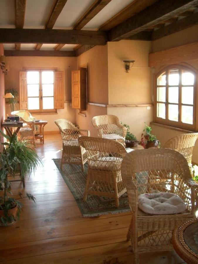 El Camino Real Guest House Villovela de Piron Exterior photo