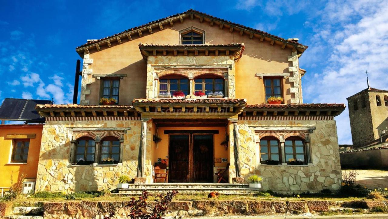El Camino Real Guest House Villovela de Piron Exterior photo
