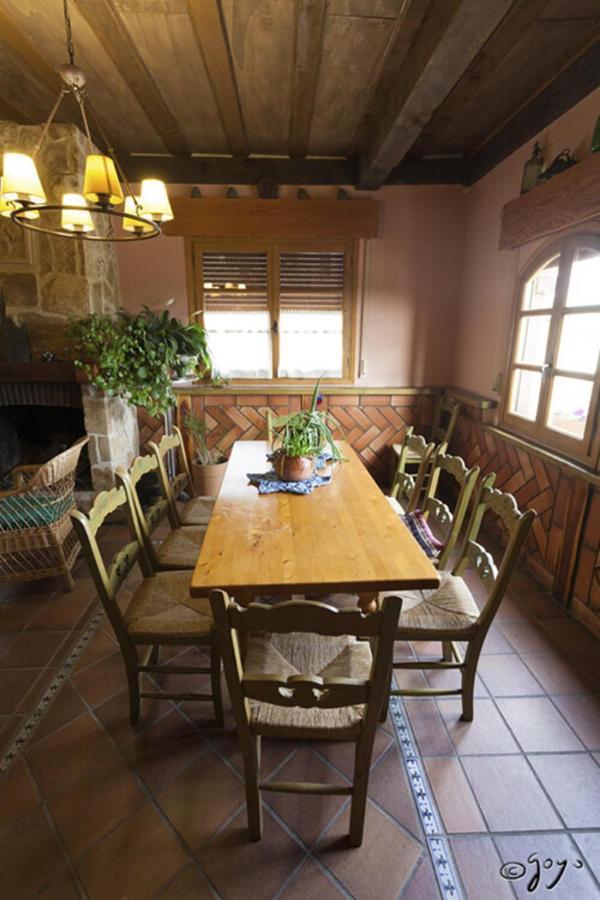 El Camino Real Guest House Villovela de Piron Exterior photo