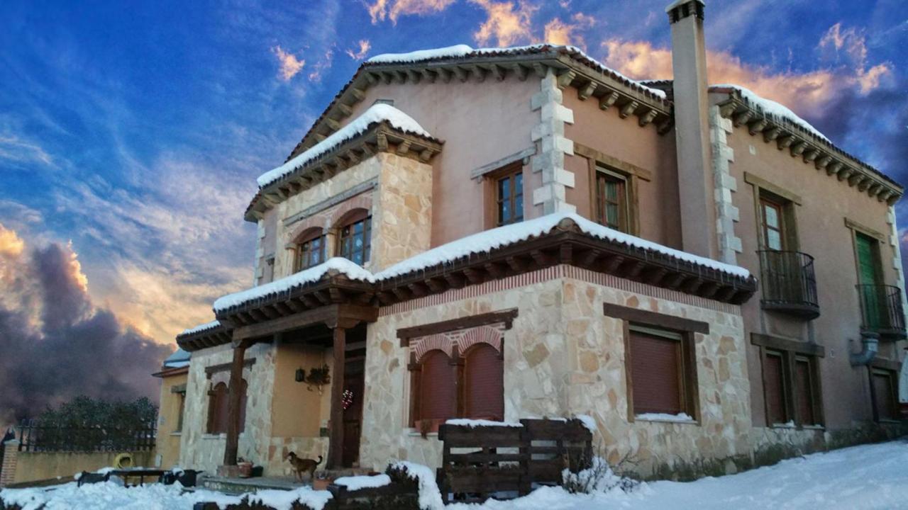 El Camino Real Guest House Villovela de Piron Exterior photo