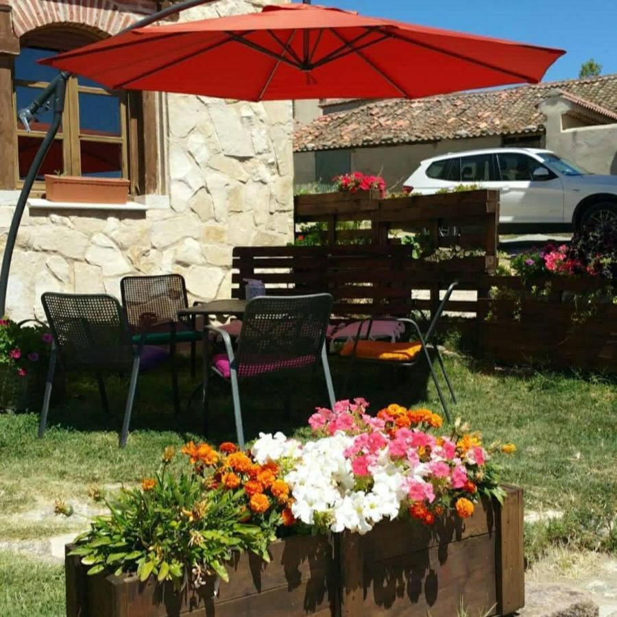El Camino Real Guest House Villovela de Piron Exterior photo